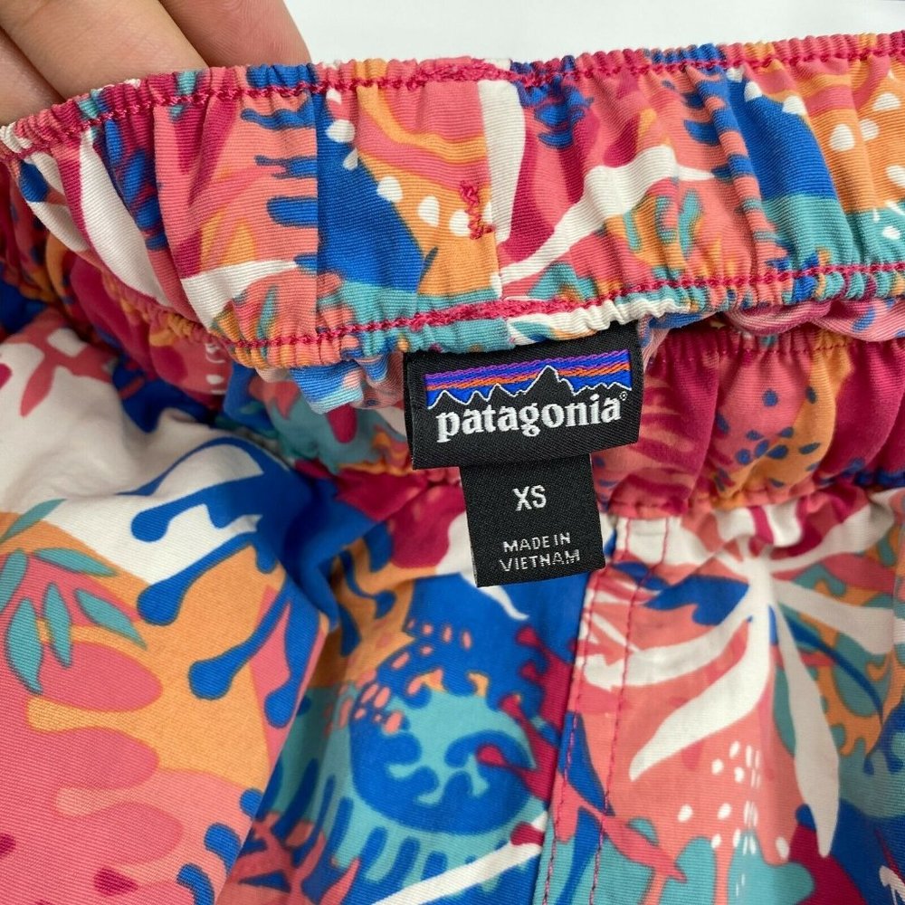 Patagonia Barely Baggies Shorts Womens Size XS Pull On Multicolored Floral Print - Picture 3 of 9